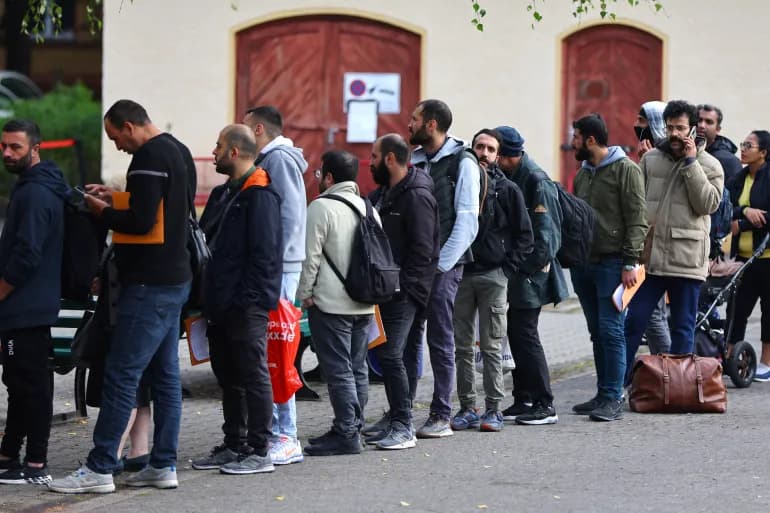 وزارة ألمانية لرووداو: طالبو اللجوء لن يتلقوا المساعدات المالية نقداً بالكامل