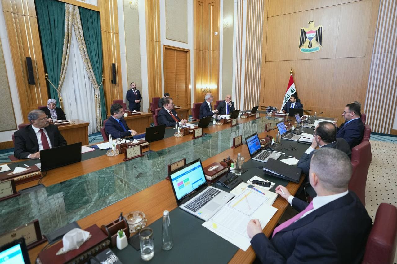 جلسة مجلس الوزراء برئاسة علي الزيدي