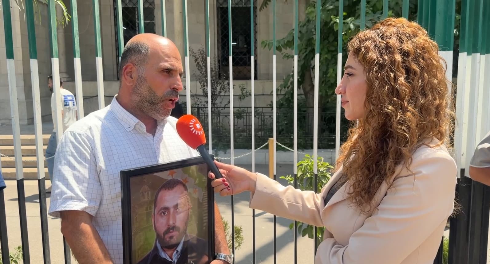 ذوو ضحايا سوريين لرووداو: نطالب باسترداد بشار الأسد وإعدامه في سوريا