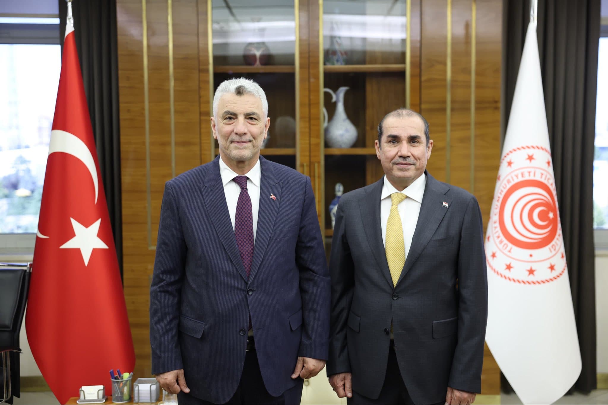 وزير التجارة التركي يبحث مع السفير العراقي رفع التبادل التجاري إلى 30 مليار دولار