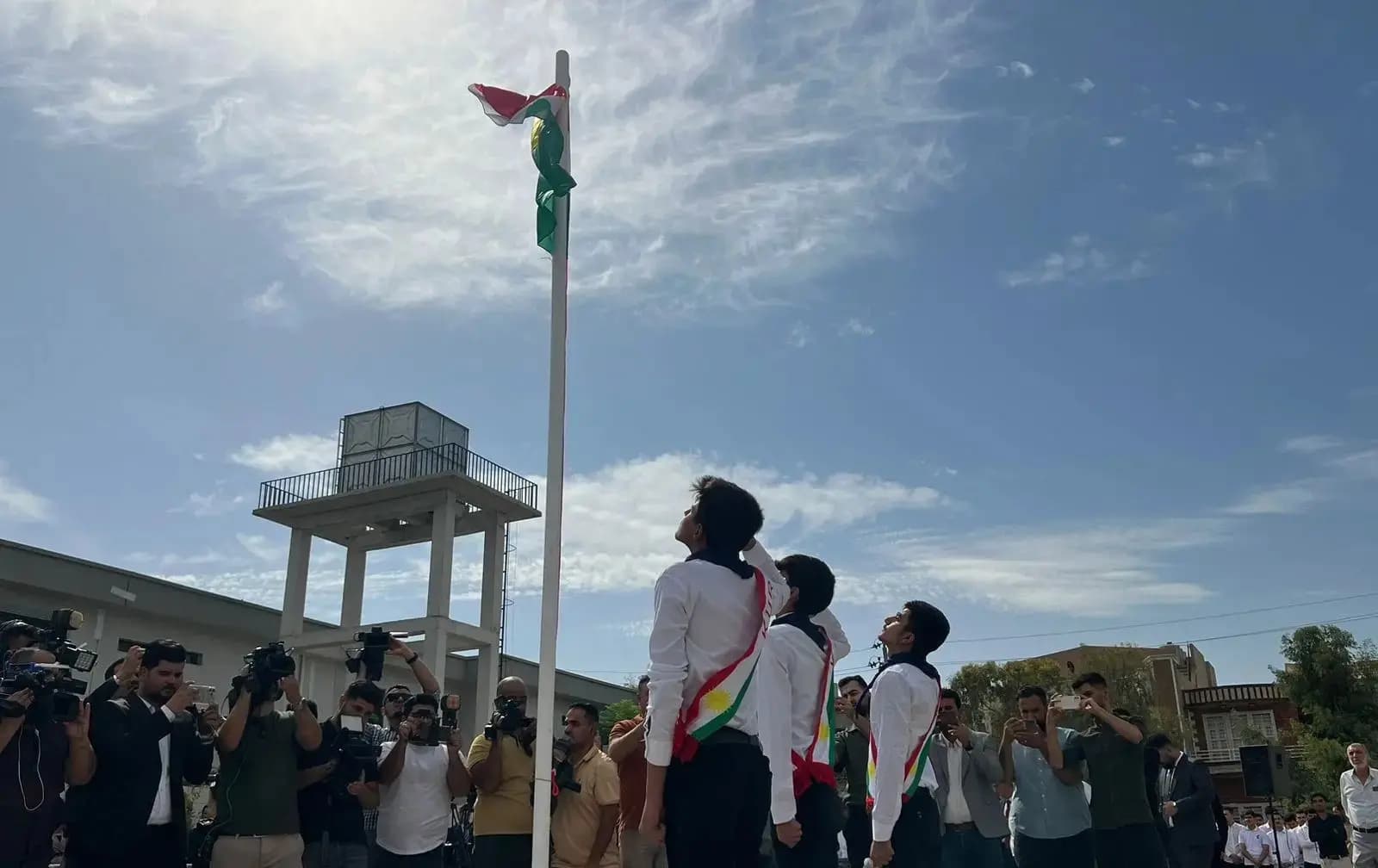 الدراسة الكوردية في كركوك: الزي الموحد للتربية العراقية لا يشملنا