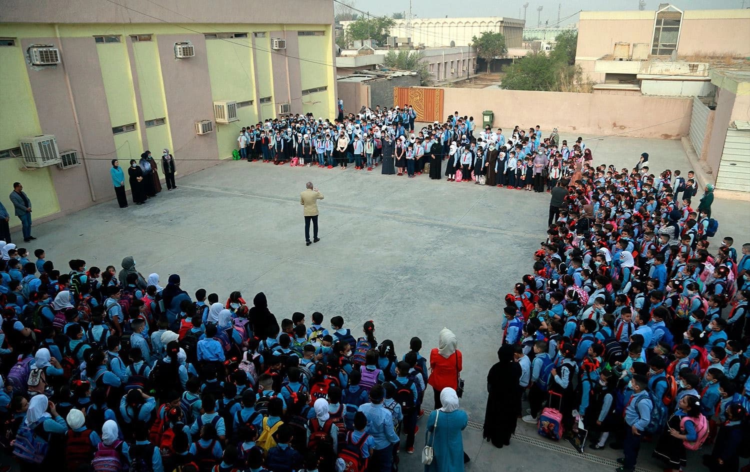 العراق يؤجل موعد بدء الدراسة إلى تشرين وكوردستان تبدأها في 20 أيلول