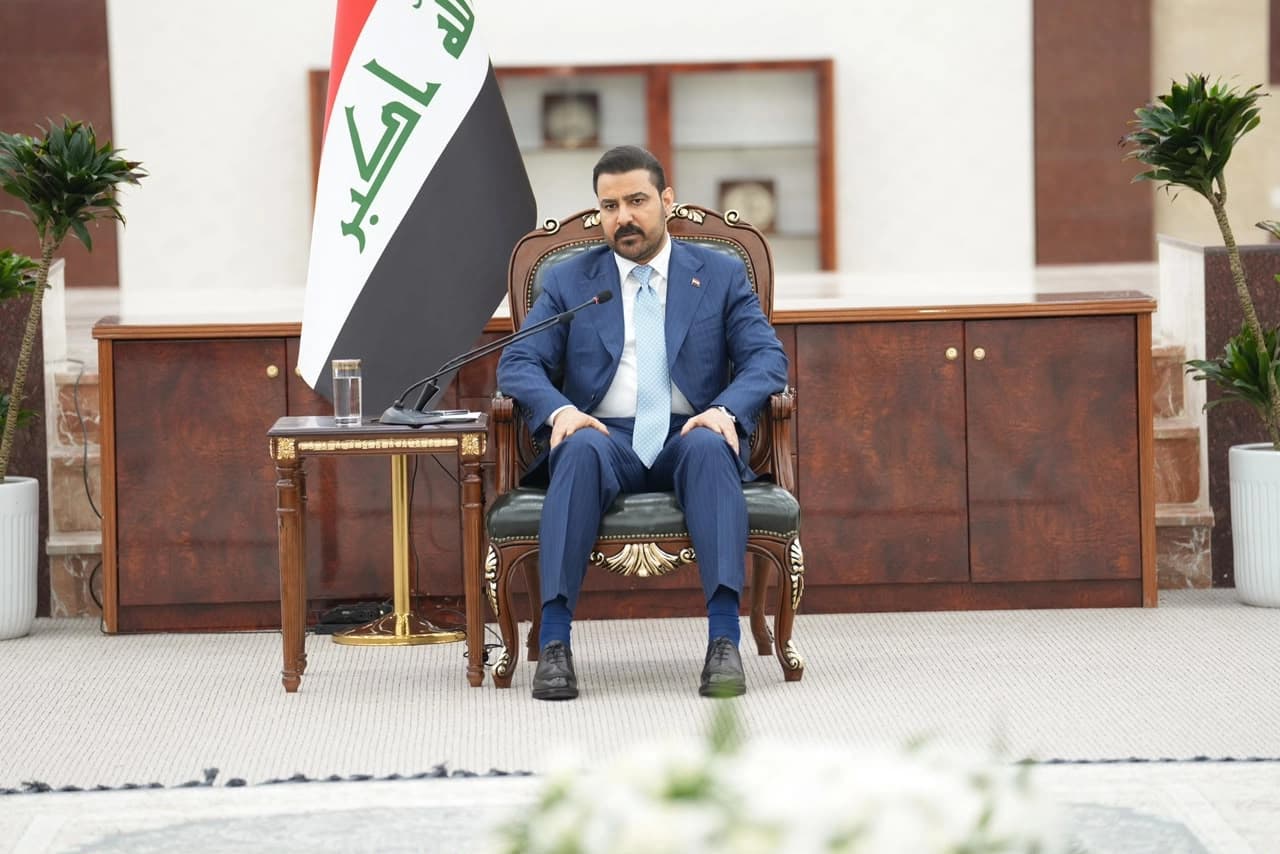 الزيدي: الحكومة ملتزمة بضبط أسعار الصرف ومضاعفة مستحقات الفلاحين