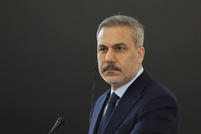هاكان فيدان: أي عملية عسكرية جديدة ضد إيران ستؤدي لتوسع الحرب بكامل المنطقة