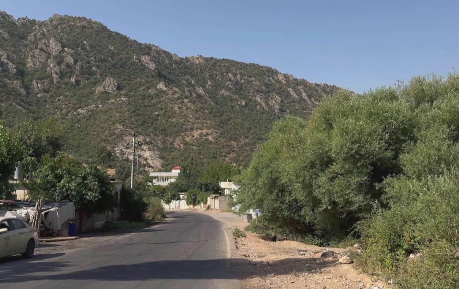 الحرب بين تركيا و PKK تؤدي لإخلاء ثلاث قرى أخرى بدهوك