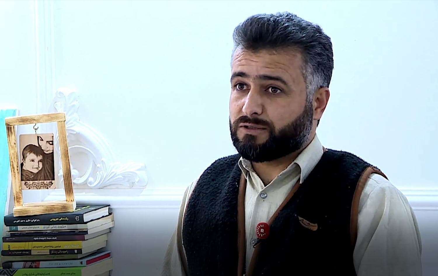 النائب العراقي هيوا آدم.. قصة نجاح لحياة مليئة بالمشقّات وغنية بالطموح