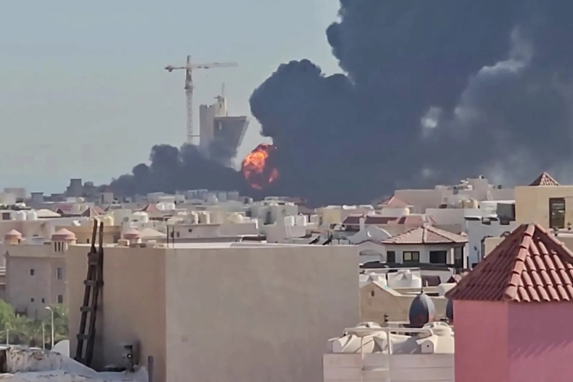 الحرس الثوري يعلن استهداف مواقع دفاعية أميركية في البحرين والكويت