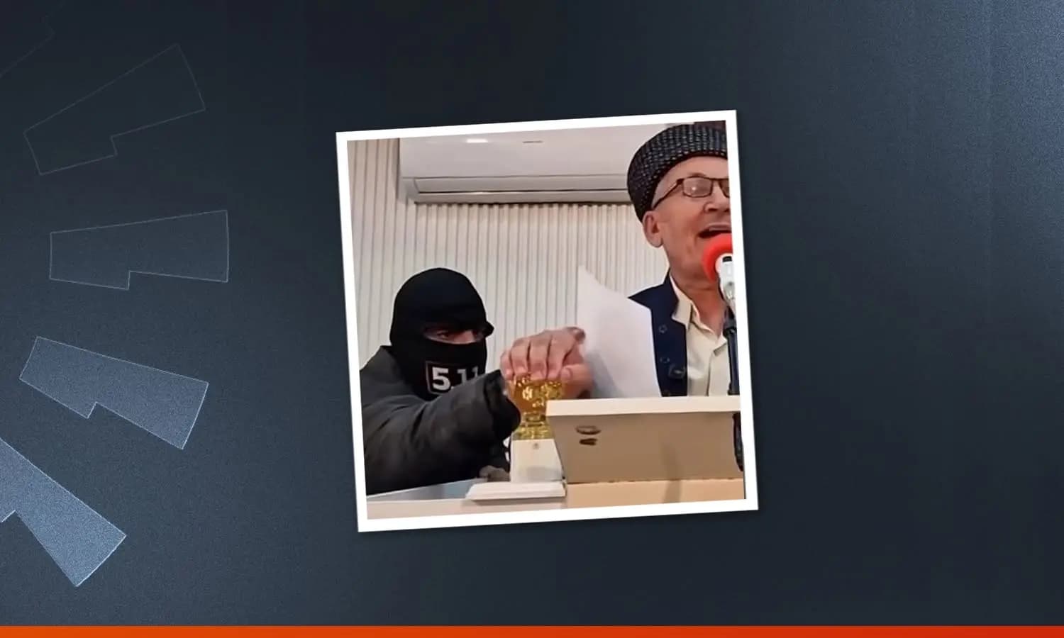 القبض على شاب ملثم في كفري كان يهدد المساجد باسم داعش